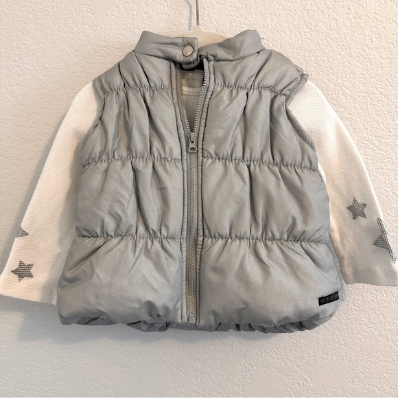 Hudson Baby Gray Vest And A Long Sleeve White T-shirt Set. Size 24 M. - Picture 1 of 16